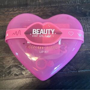 Girabella All in One Lip Kit NIB Gloss, Liner, Oil, & Keychain Pink/Red Shade